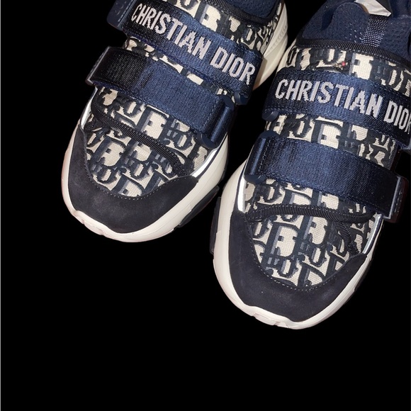 Christian Dior D-Wander Sneakers size 38.5 - Picture 5 of 5